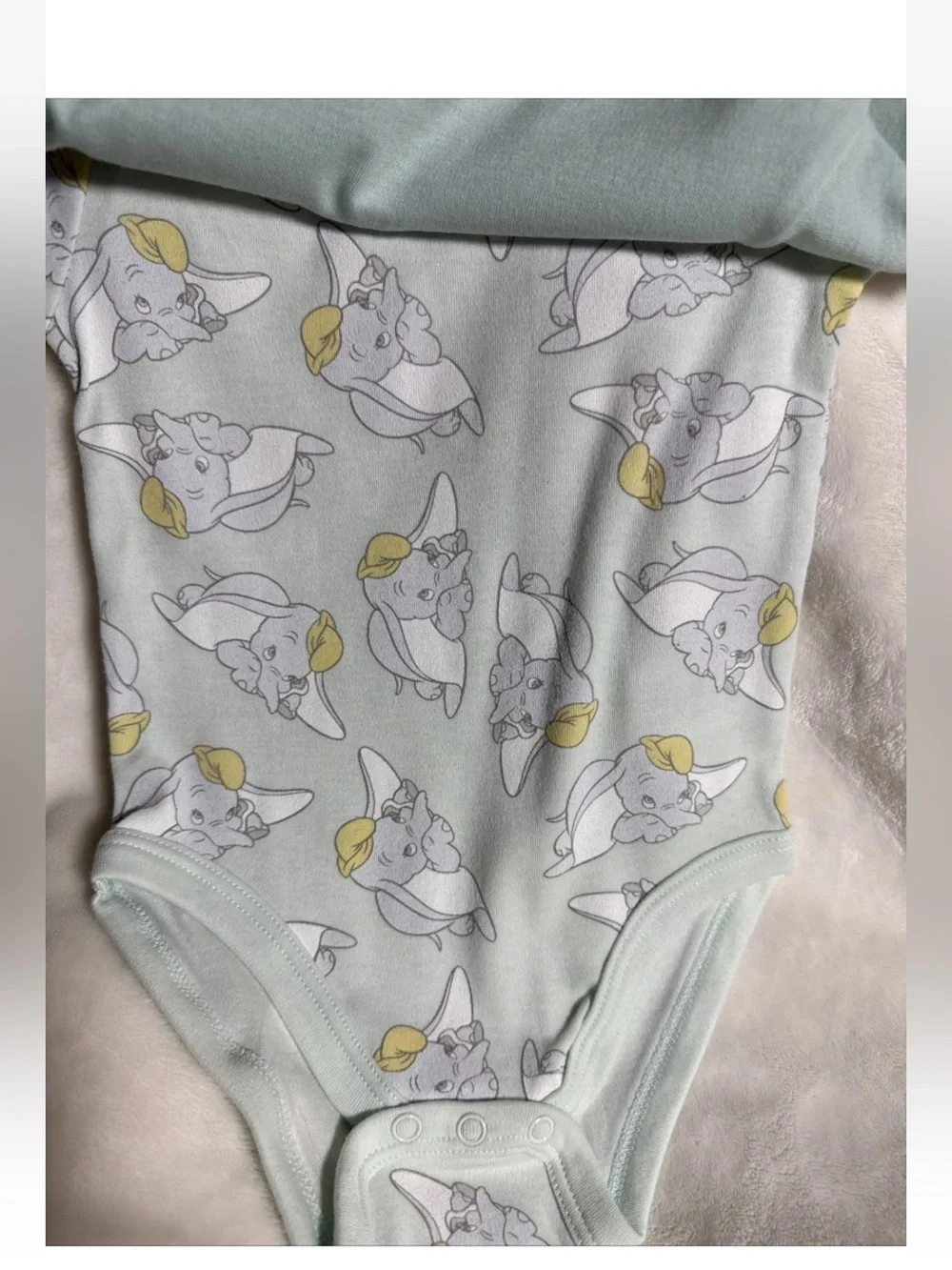 Disney Dumbo 3pack Infant Bodysuits. NO HANGER